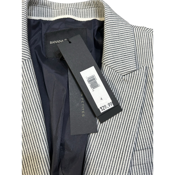 Women's Banana Republic Black & White Pinstripe Blazer size 4 NWT - Picture 2 of 4